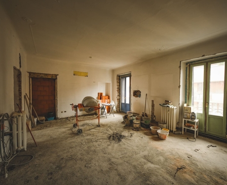 Maison rénovée avec piscine au coucher du soleil en Vendée