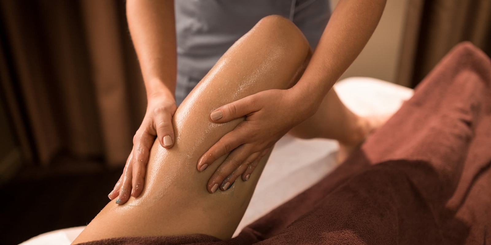 Séance de Head Spa, massage crânien japonais sous arceau d'eau à l'institut Terre de Beauté à Venansault
