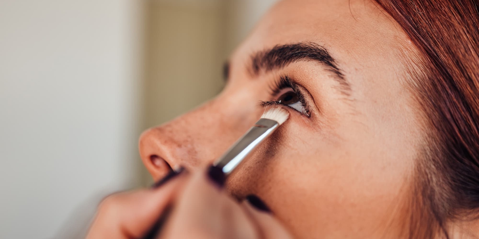 Mise en beaute et maquillage mariee en institut a Venansault, pres de La Roche-sur-Yon