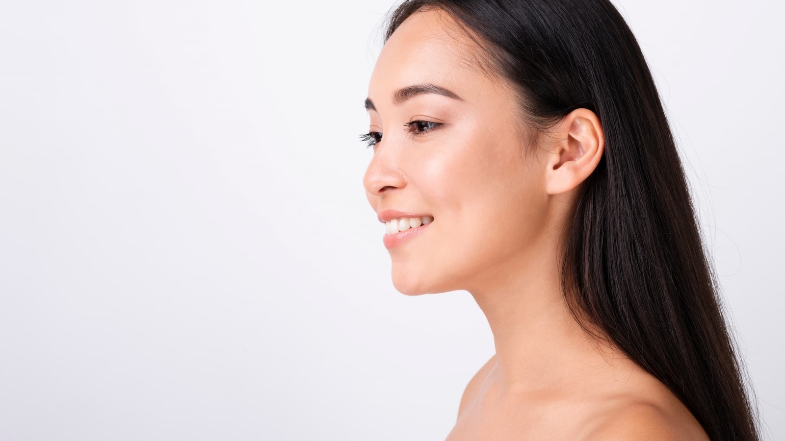 Peau nette et lumineuse apres un soin detox Biogenie a Venansault
