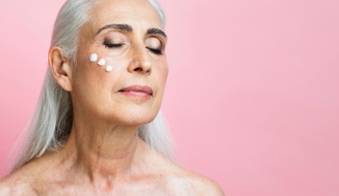 Soin du visage Ambre Bleu Organics Bio a l'institut Terre de Beaute a Venansault