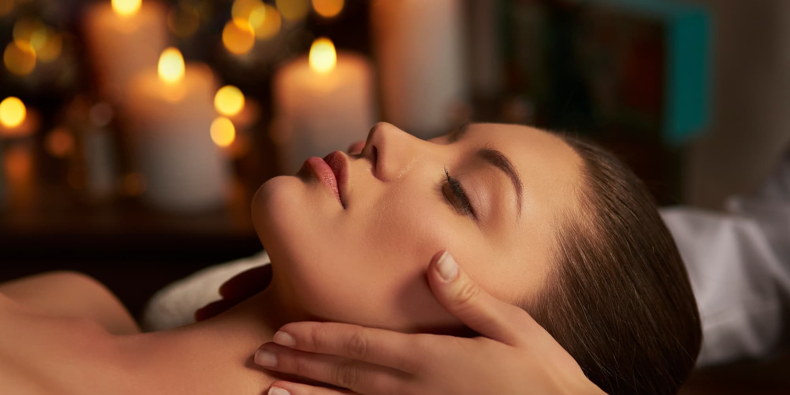 Séance de Head Spa, massage crânien japonais sous arceau d'eau à l'institut Terre de Beauté à Venansault