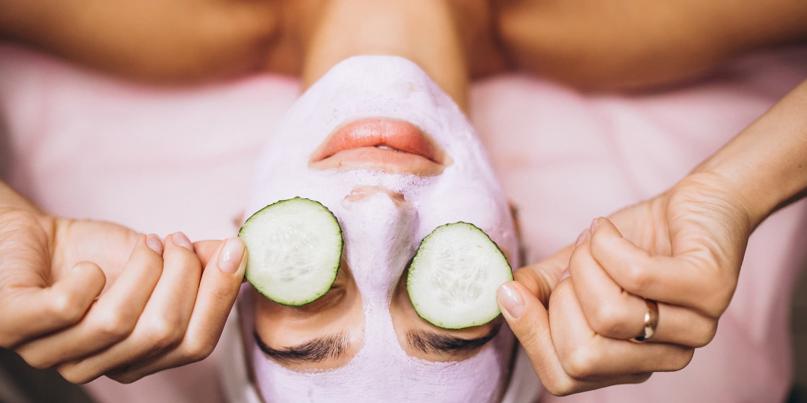 Séance de Head Spa, massage crânien japonais sous arceau d'eau à l'institut Terre de Beauté à Venansault