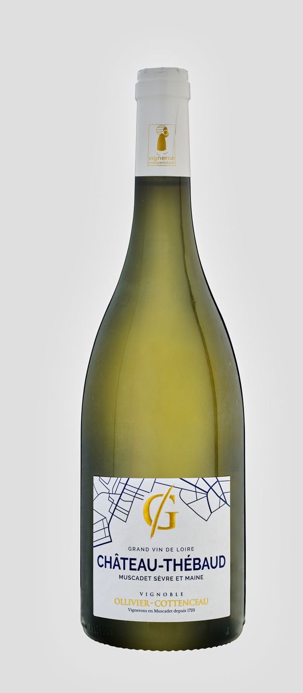 bouteille vin blanc cru du muscadet chateau thebaud domaine de la grenaudiere