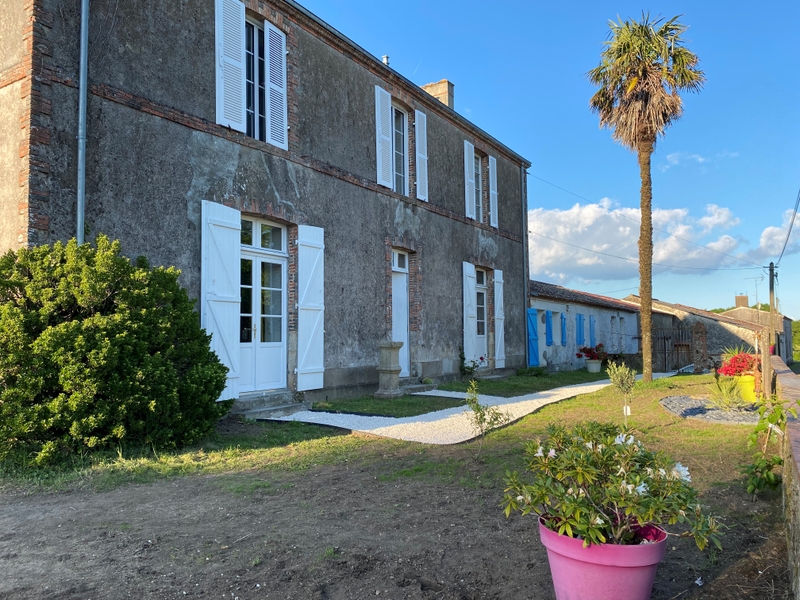 Extérieur de la bâtisse