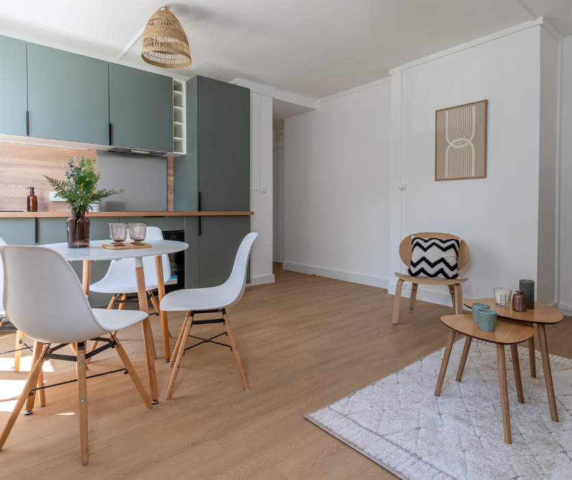 Home staging après — salon meublé et décoré par AntePostea pour marchand de biens Nantes