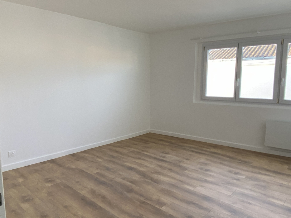 home staging cholet AntePostea chambre parentale avant