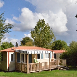 Mobil home résidentielle du village de florine