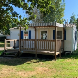 Piscine le village de florine vue du dessus