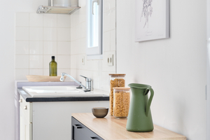 accessoires installés dans une cuisine apres home staging a bouin en vendee